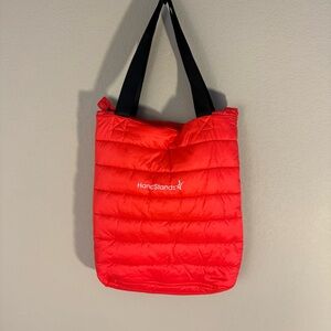 Quilted puffy laptop carrier